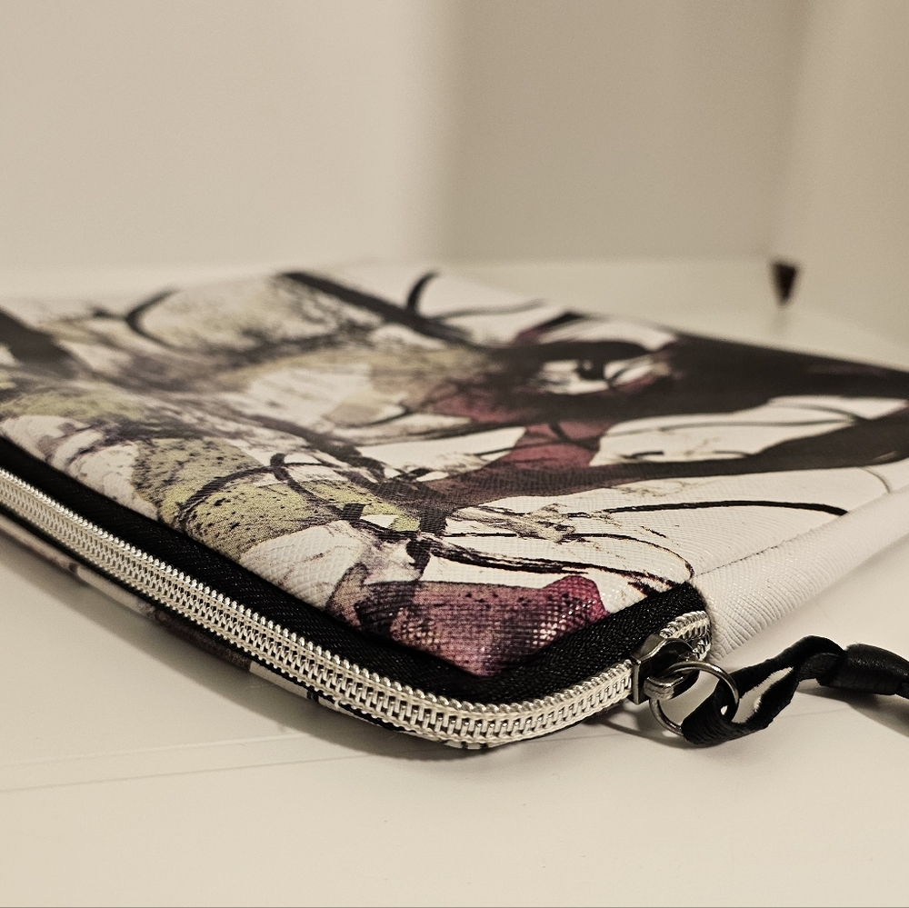 Neiman Marcus Colorful Abstract Tablet Pouch - Picture 7 of 8